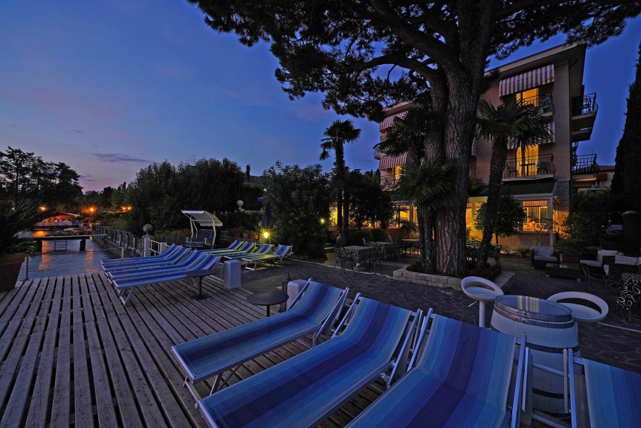 Hotel Marconi Sirmione Exterior foto